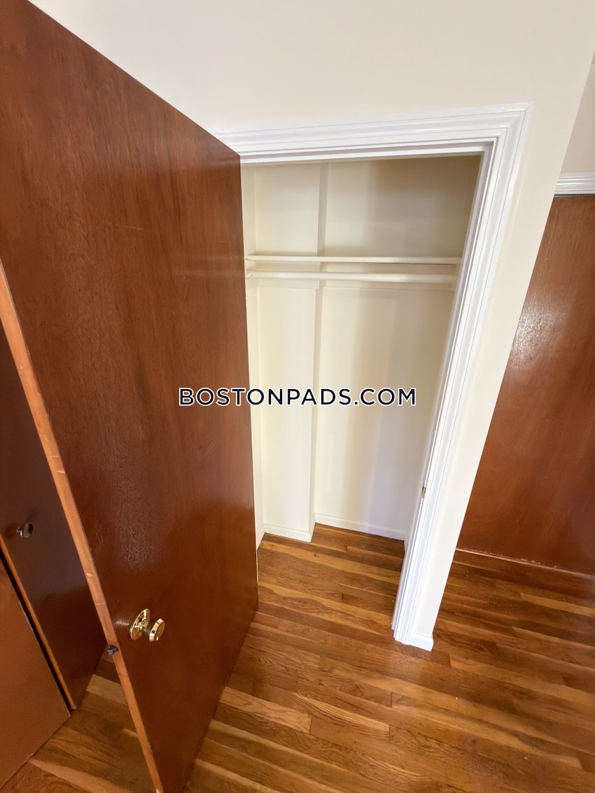 BOSTON - BRIGHTON - BOSTON COLLEGE - 1 Bed, 1 Bath - Image 4