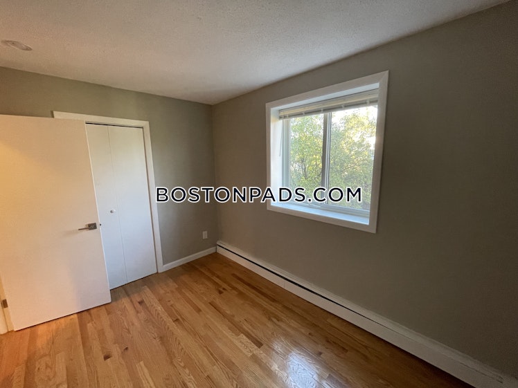 Parker Hill Ave., Roxbury Crossing