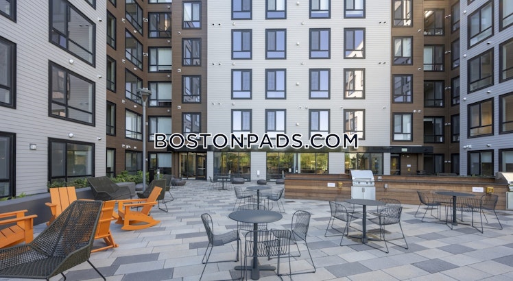 Soldiers Field Rd., Boston