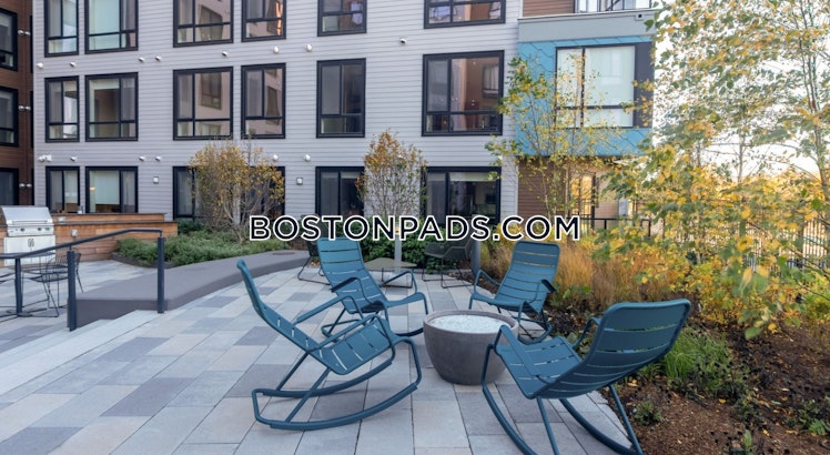 Soldiers Field Rd., Boston