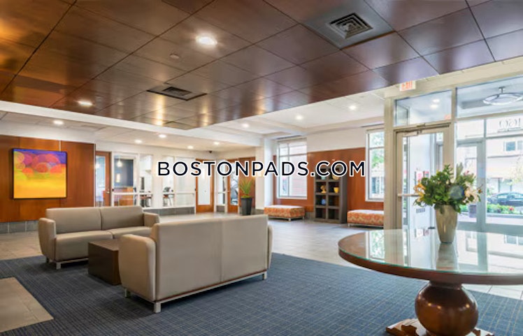 Pleasant St., Malden