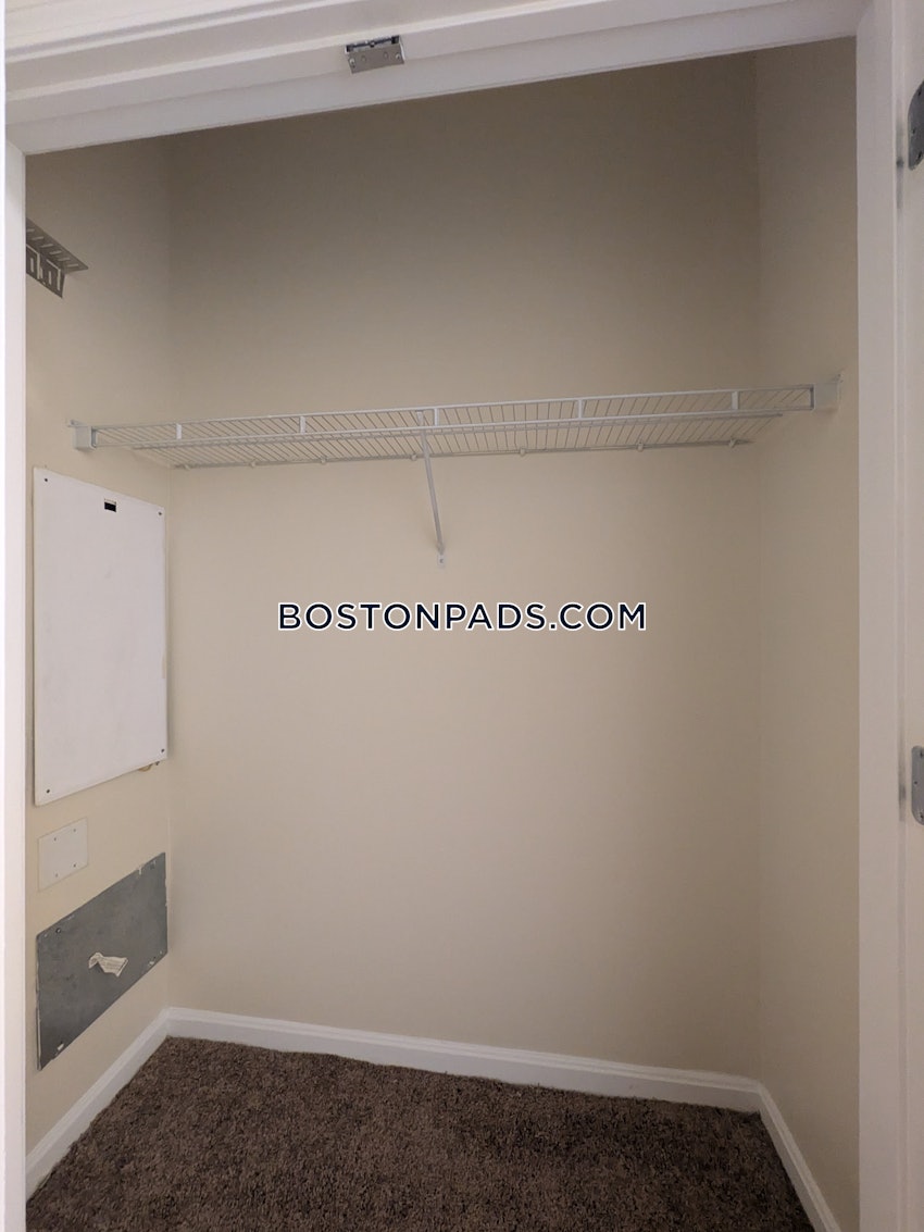 ANDOVER - 2 Beds, 2 Baths - Image 7