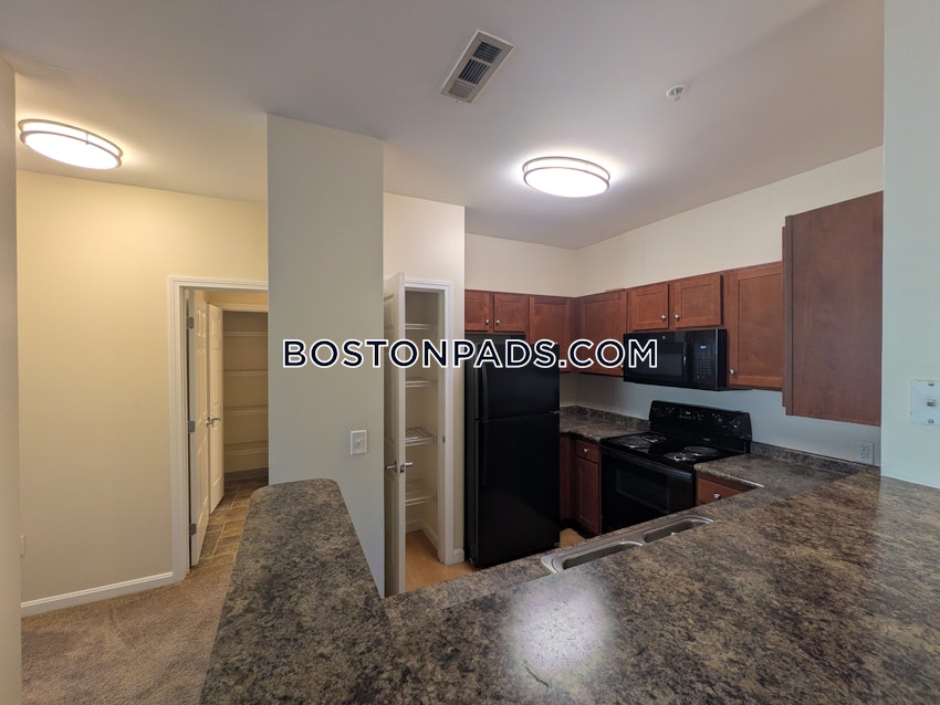 ANDOVER - 2 Beds, 2 Baths - Image 21