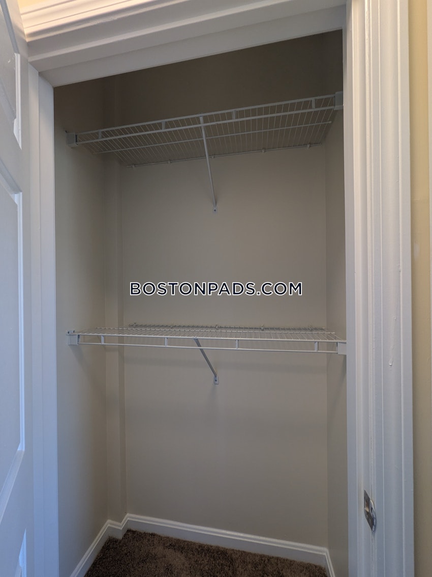 ANDOVER - 2 Beds, 2 Baths - Image 27