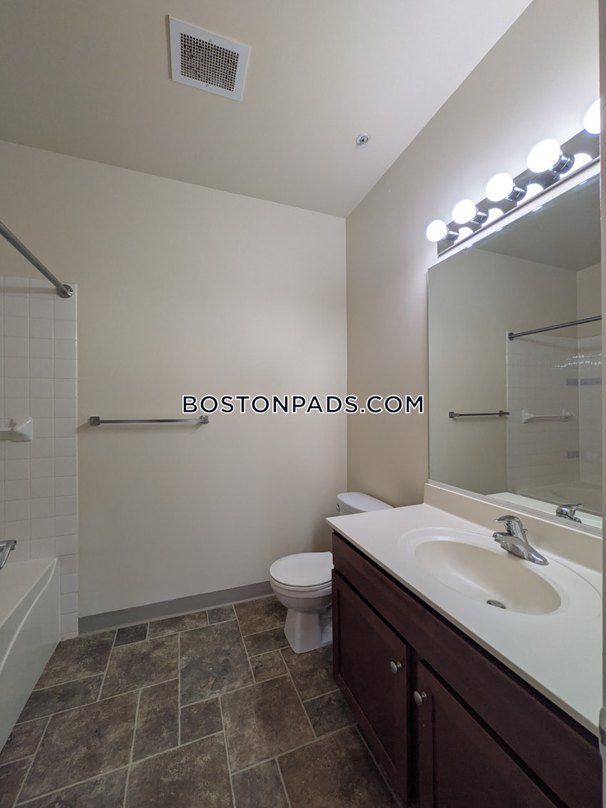 ANDOVER - 2 Beds, 2 Baths - Image 26