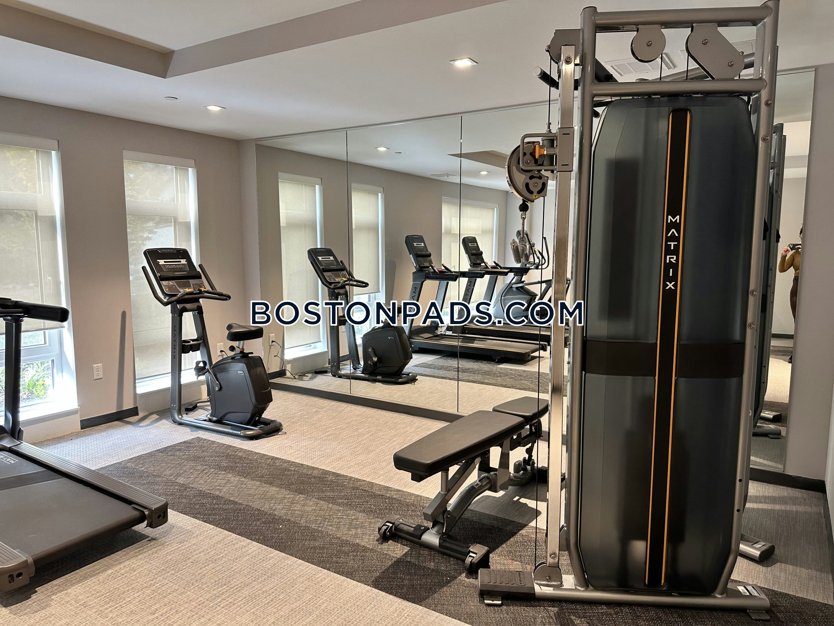 Boston - 2 Beds, 1 Baths