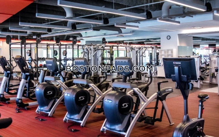 Hichborn St., Boston