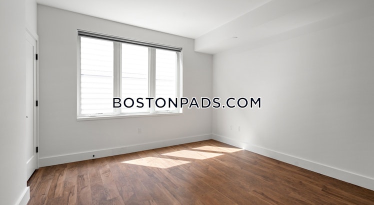 Hichborn St., Boston