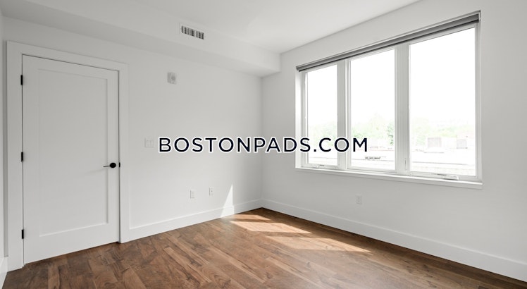 Hichborn St., Boston