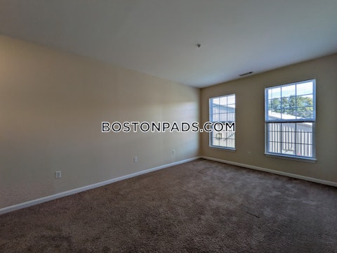 Lowell St. Andover photo 31