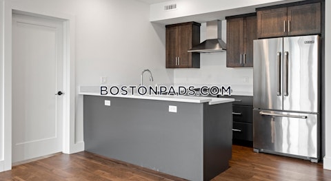 Hichborn St. Boston photo 4