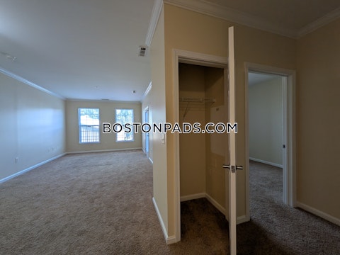 Lowell St. Andover photo 26