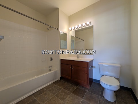 Lowell St. Andover photo 25