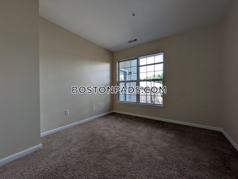Lowell St. Andover photo 24
