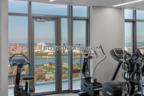 Dalton St. Boston photo 35