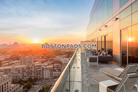 Dalton St. Boston photo 34