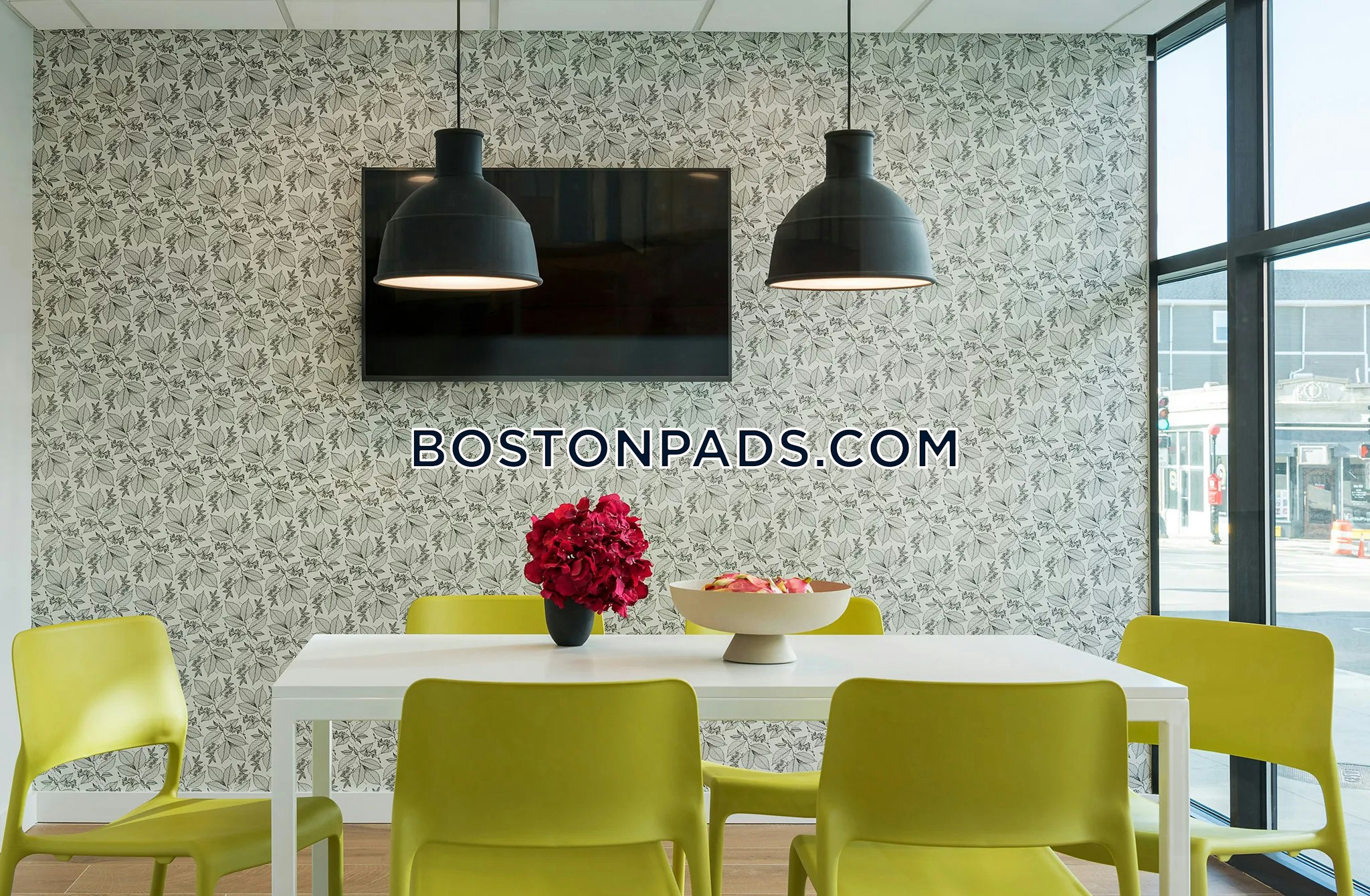 Boston - 0 Beds, 1 Baths