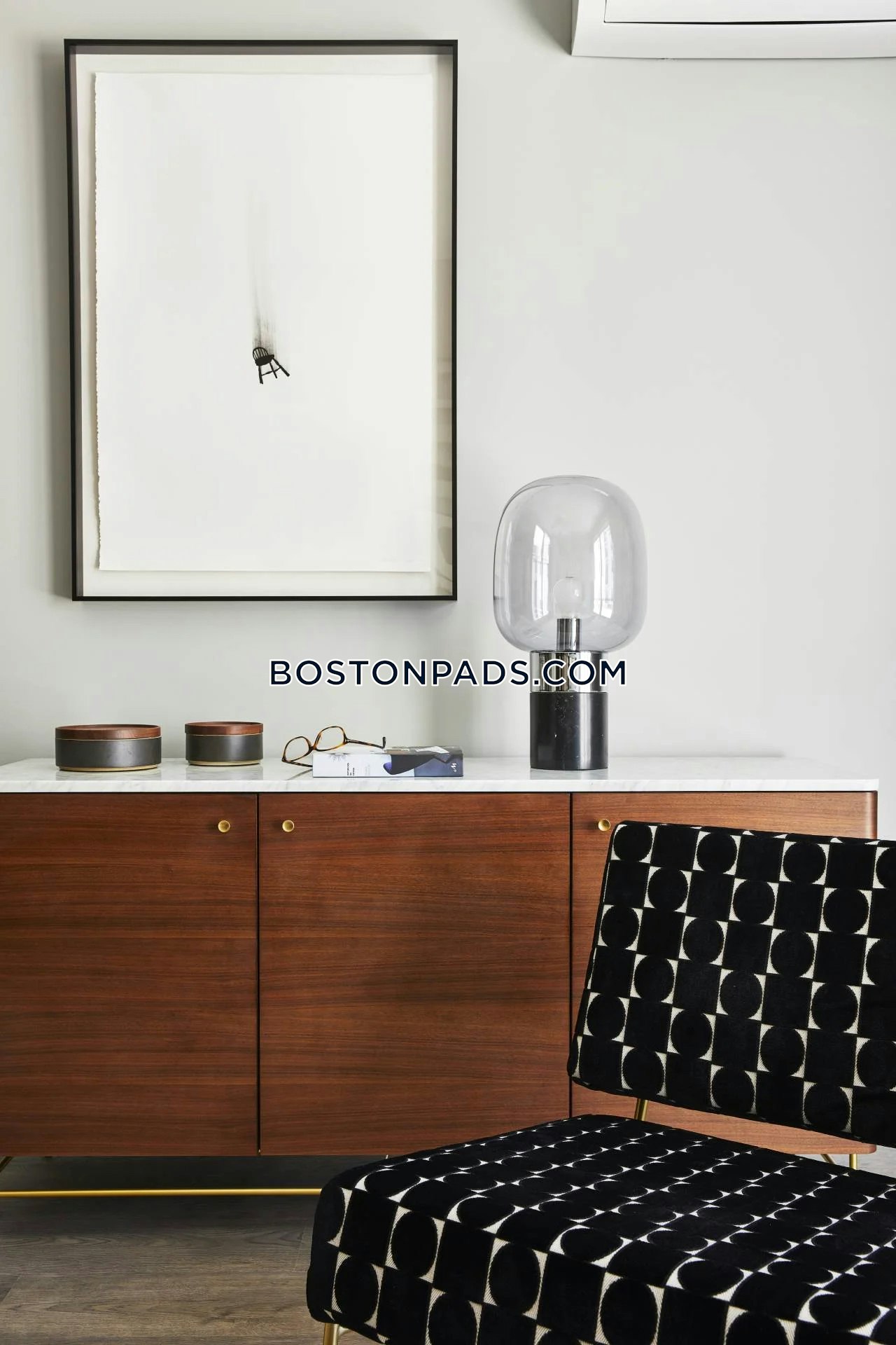 Boston - 0 Beds, 1 Baths