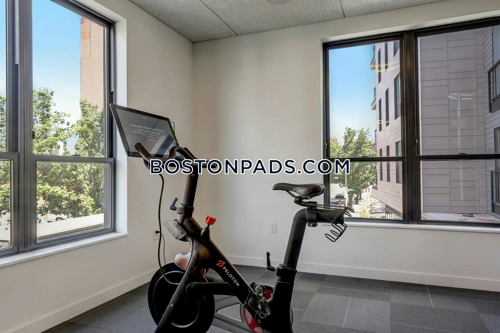 Boston - 0 Beds, 1 Baths