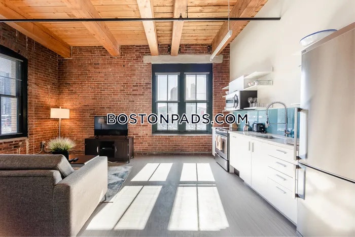 Boston - 0 Beds, 1 Baths