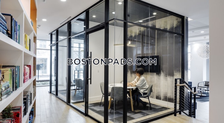 STATION LANDING, Medford