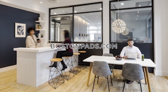 STATION LANDING Medford