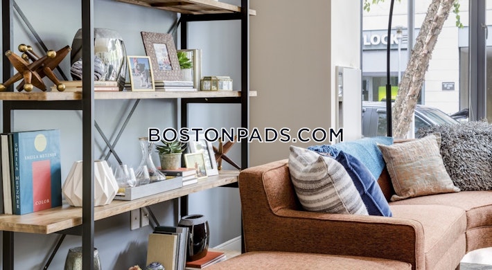 STATION LANDING Medford