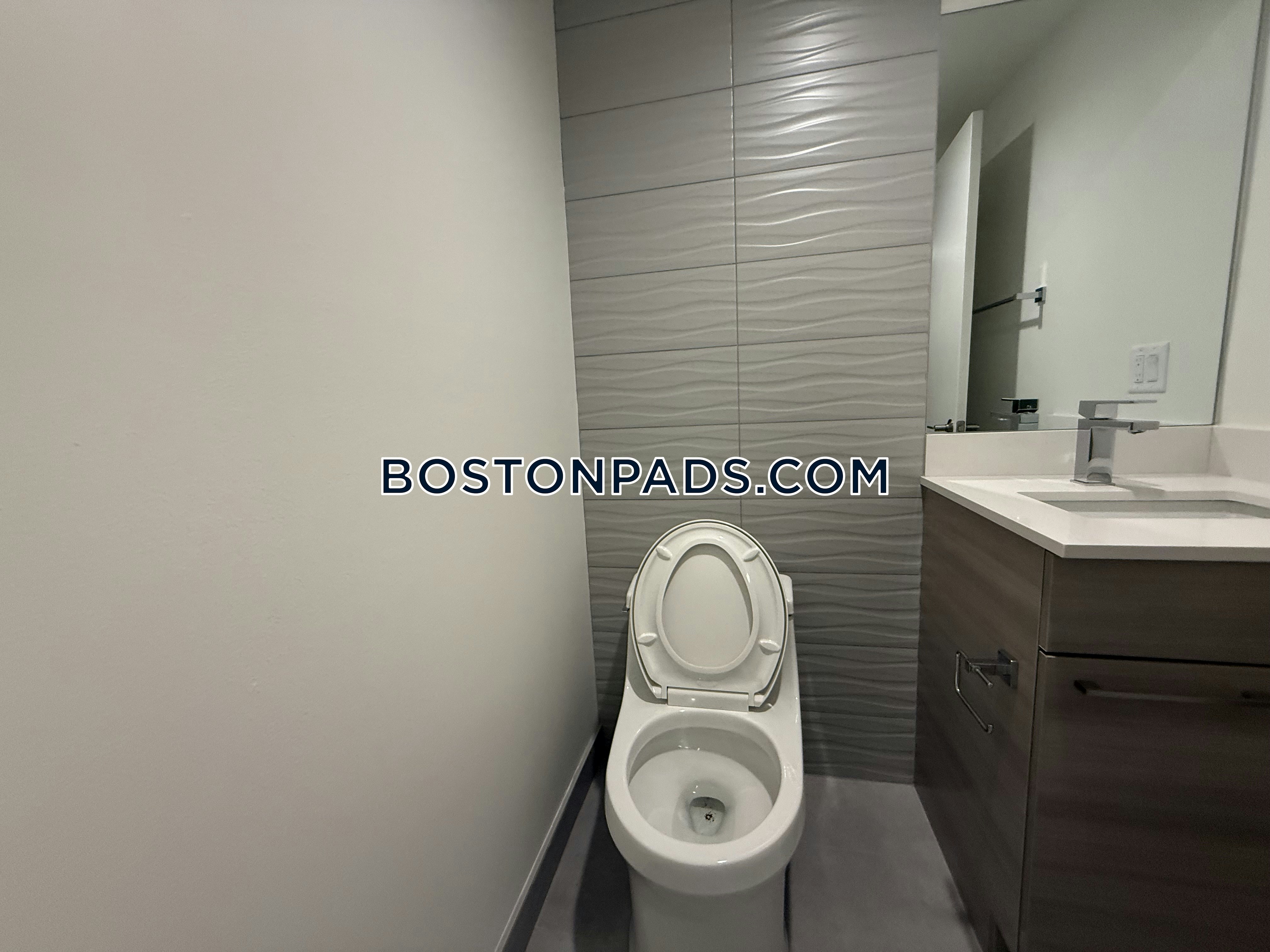 Boston - 2 Beds, 2.5 Baths