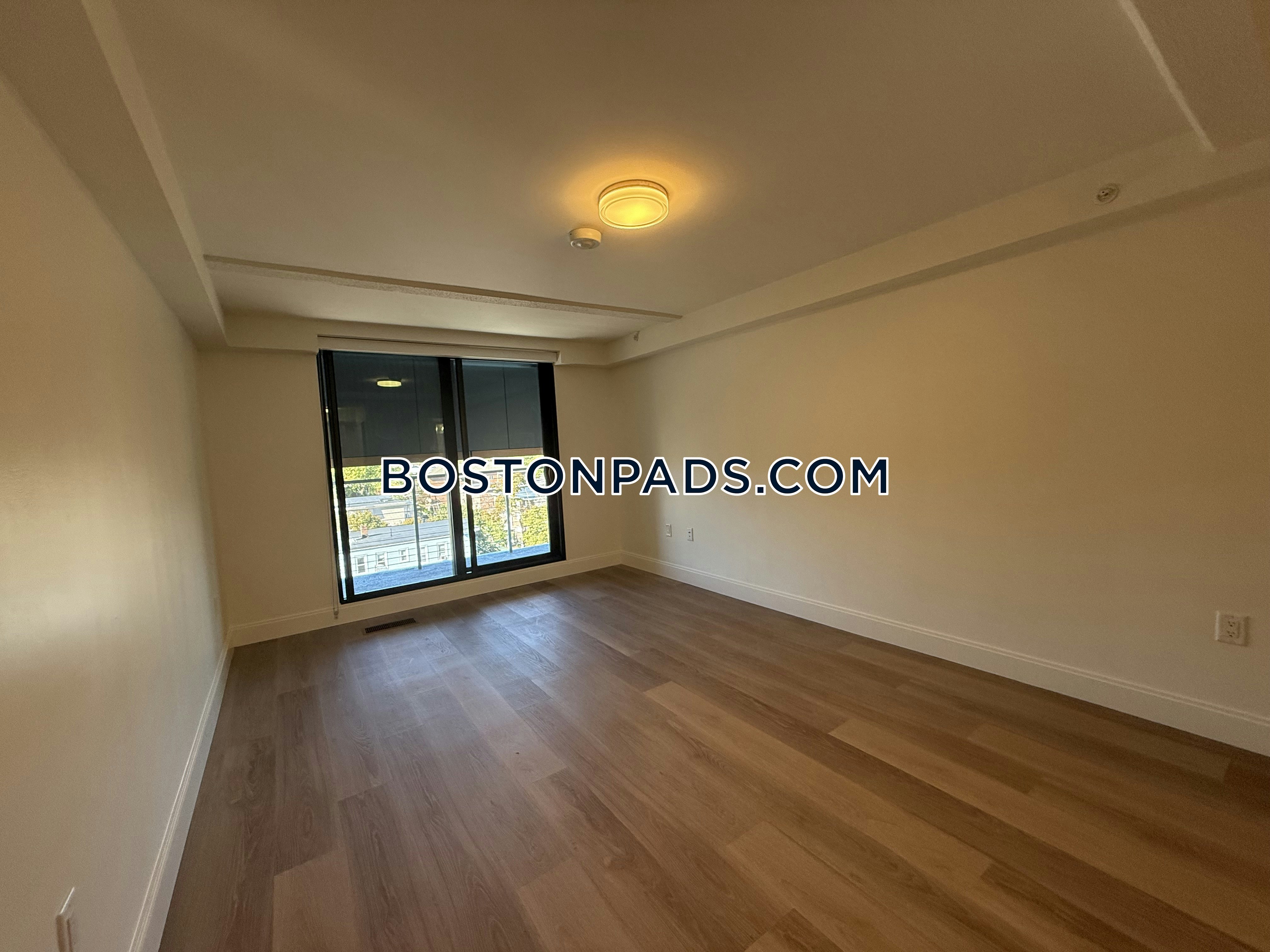 Boston - 2 Beds, 2.5 Baths