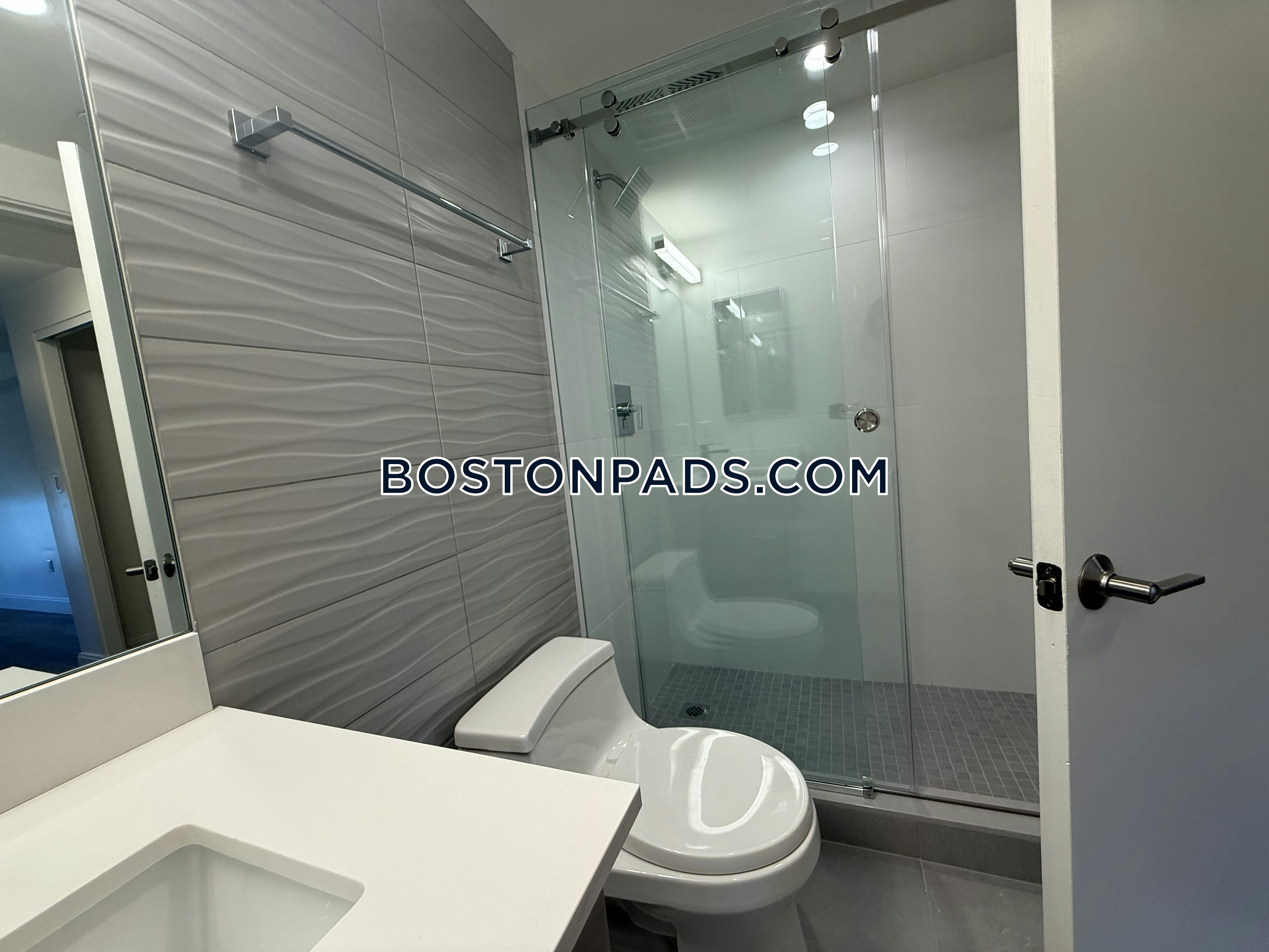 Boston - 2 Beds, 2.5 Baths