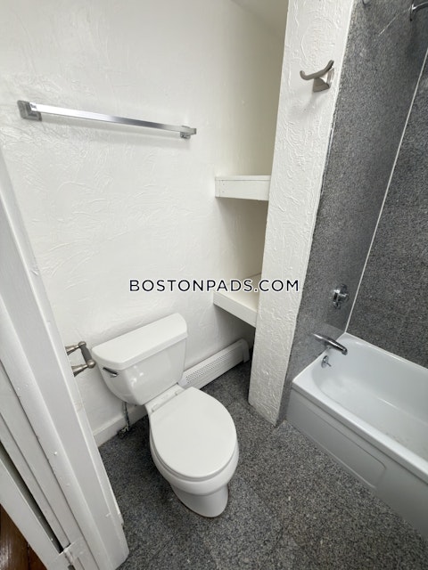 Bowdoin St. Boston photo 39