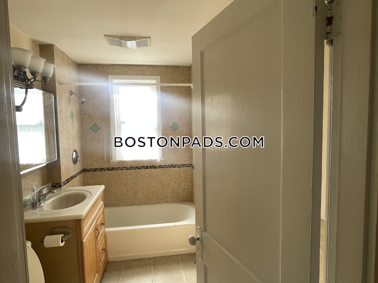 Lafayette St., Arlington