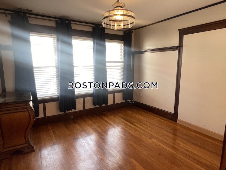 Lafayette St., Arlington