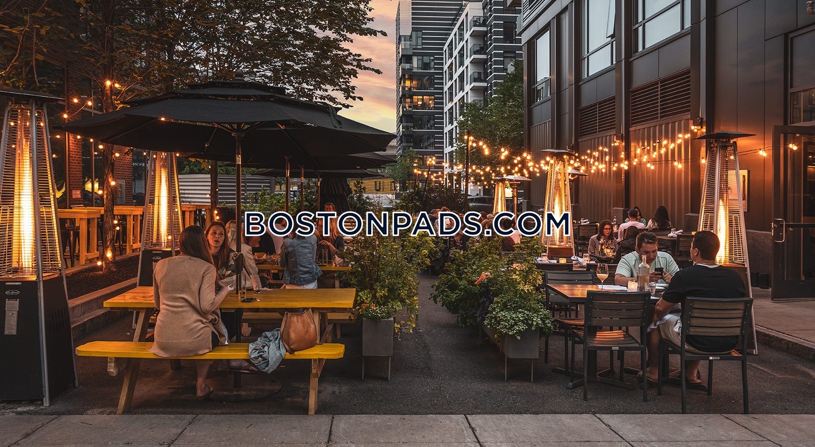 Boston - 0 Beds, 1 Baths