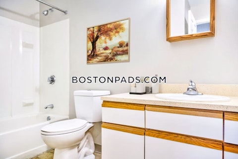 County St. Taunton photo 19