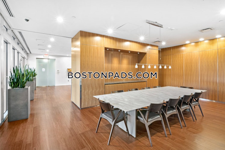 Sidney St., Cambridge