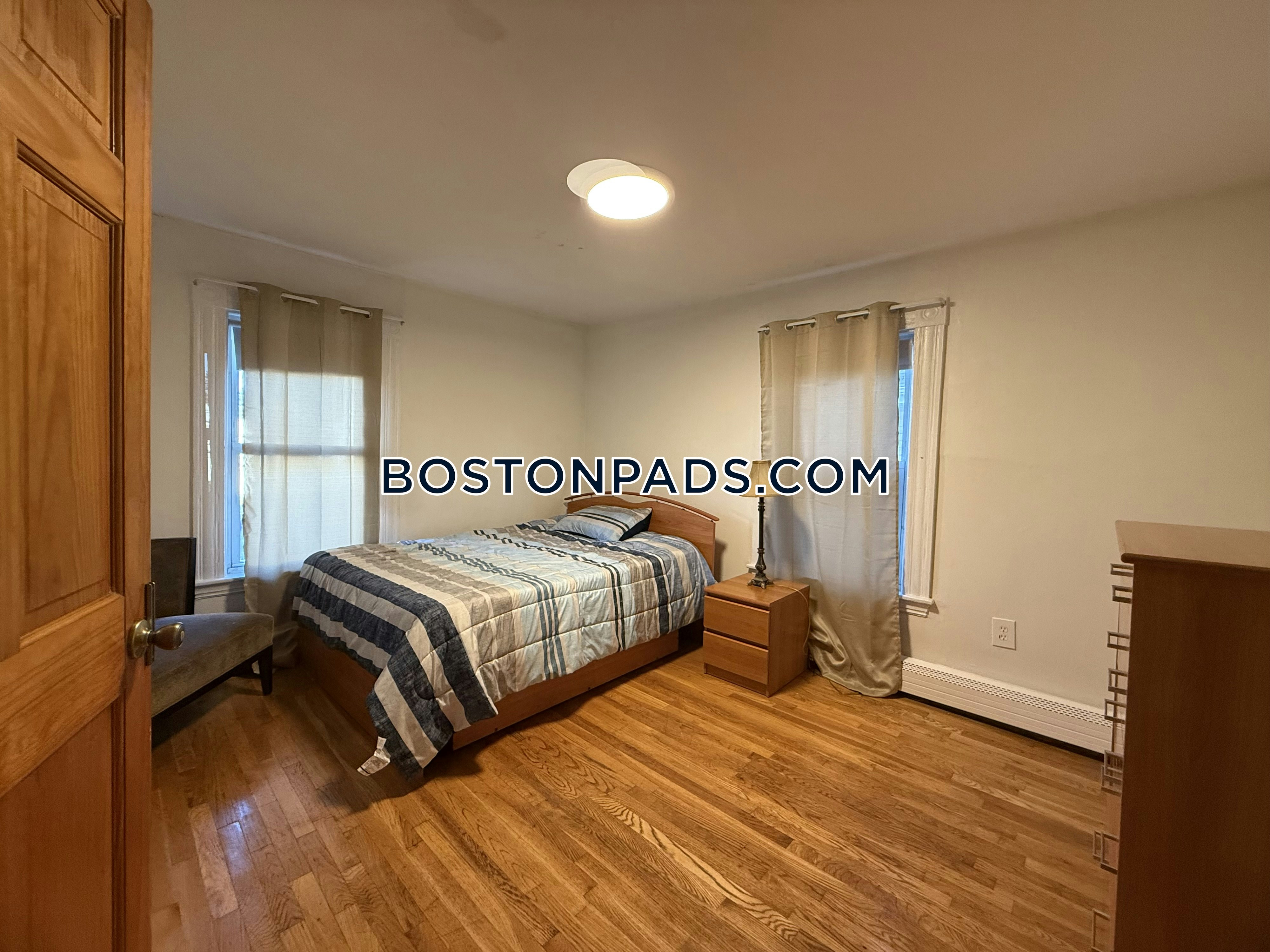 Boston - 7 Beds, 2.5 Baths
