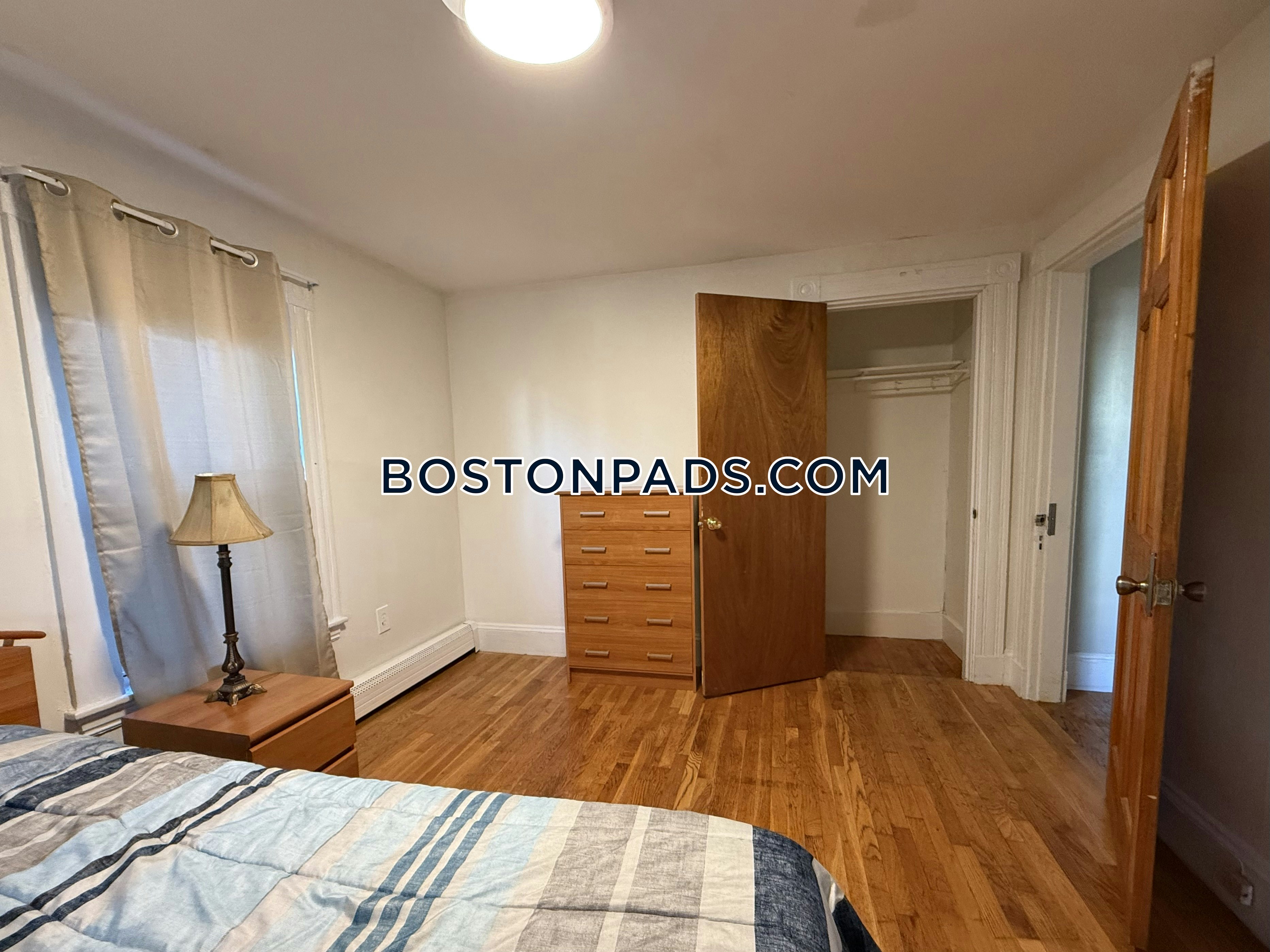 Boston - 7 Beds, 2.5 Baths