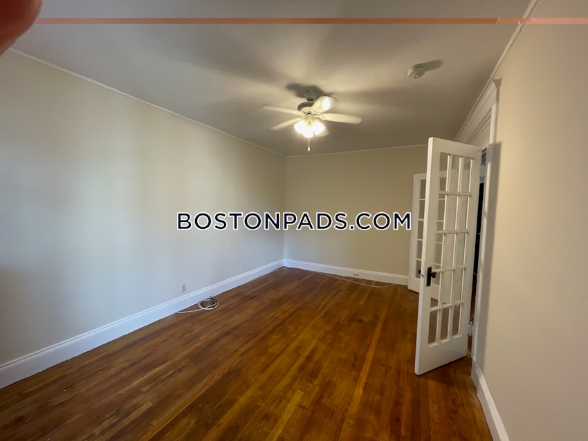 BOSTON - ALLSTON - 1 Bed, 1 Bath - Image 9