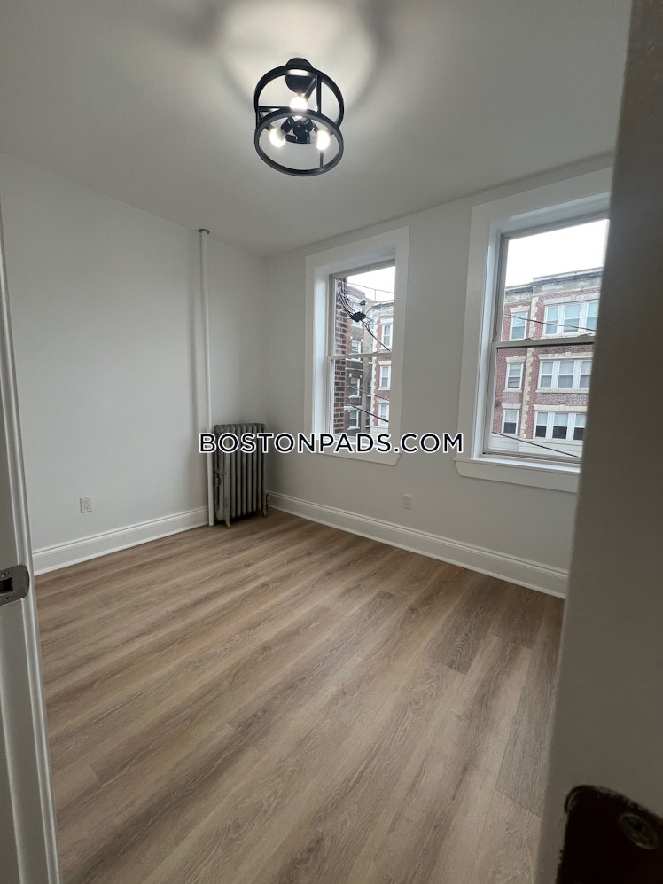 Brainerd Rd., Boston