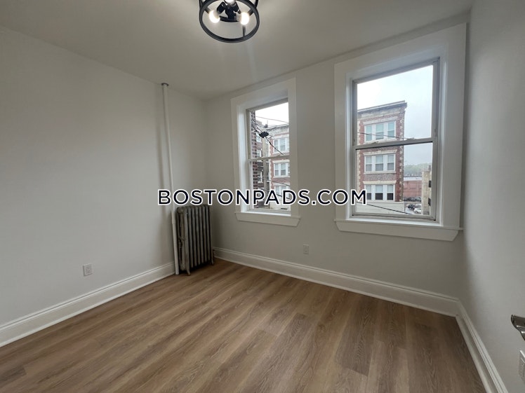 Brainerd Rd., Boston