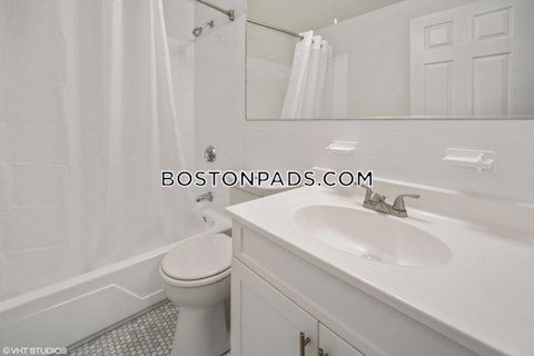 Heights at Cape Ann Gloucester photo 20