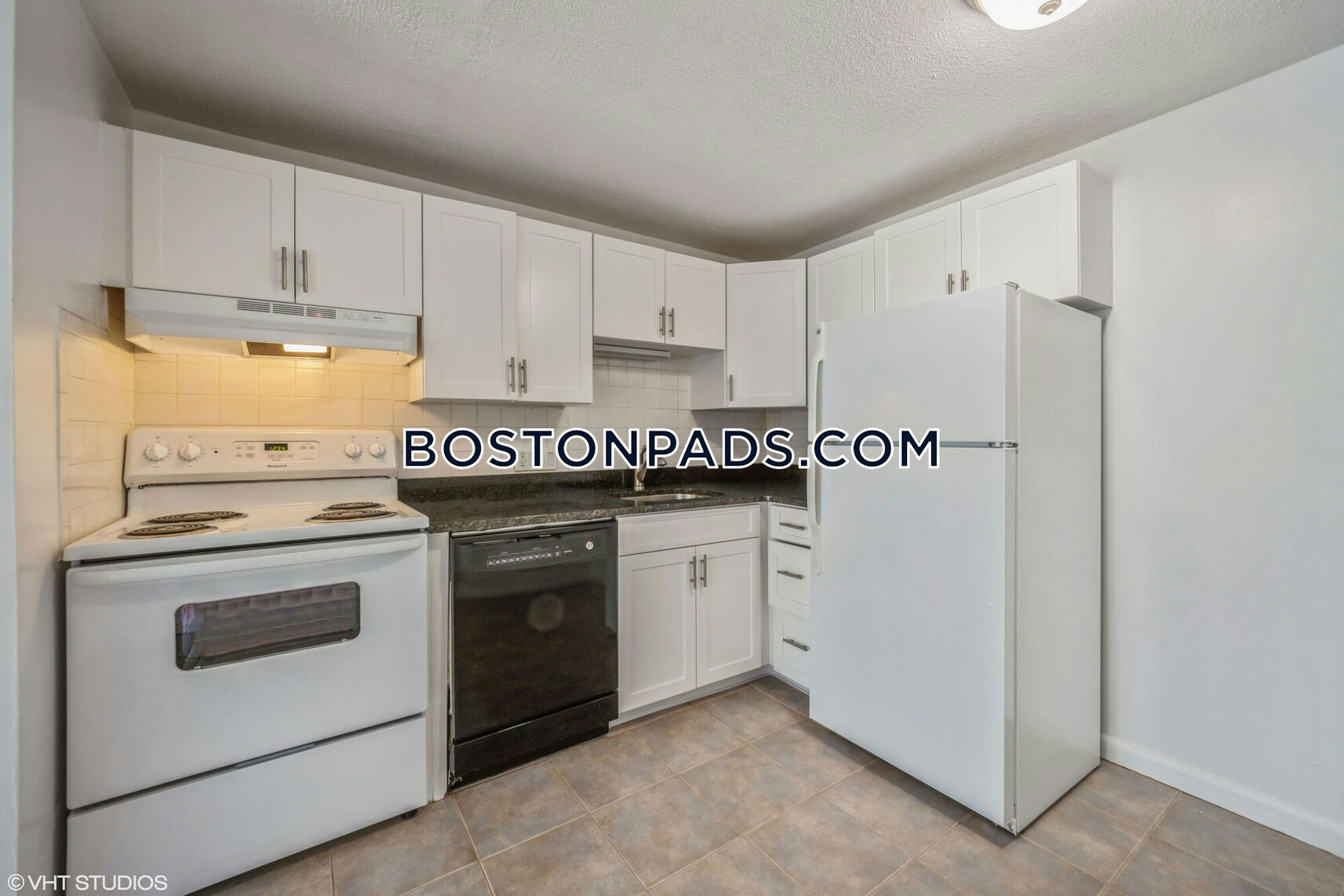Gloucester, MA - 3 Beds, 1 Bath - $2,845 - ID#8004178