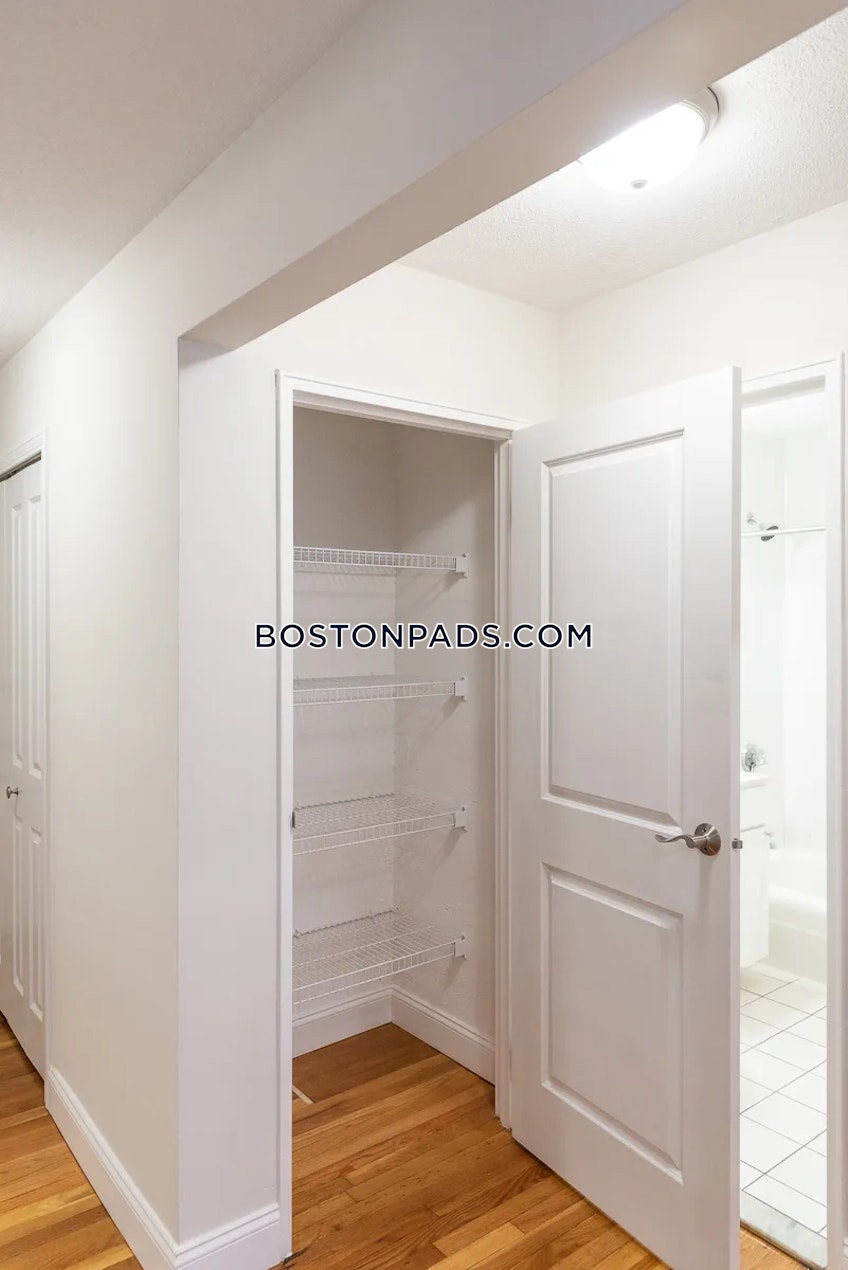 Boston - $2,125+ /month