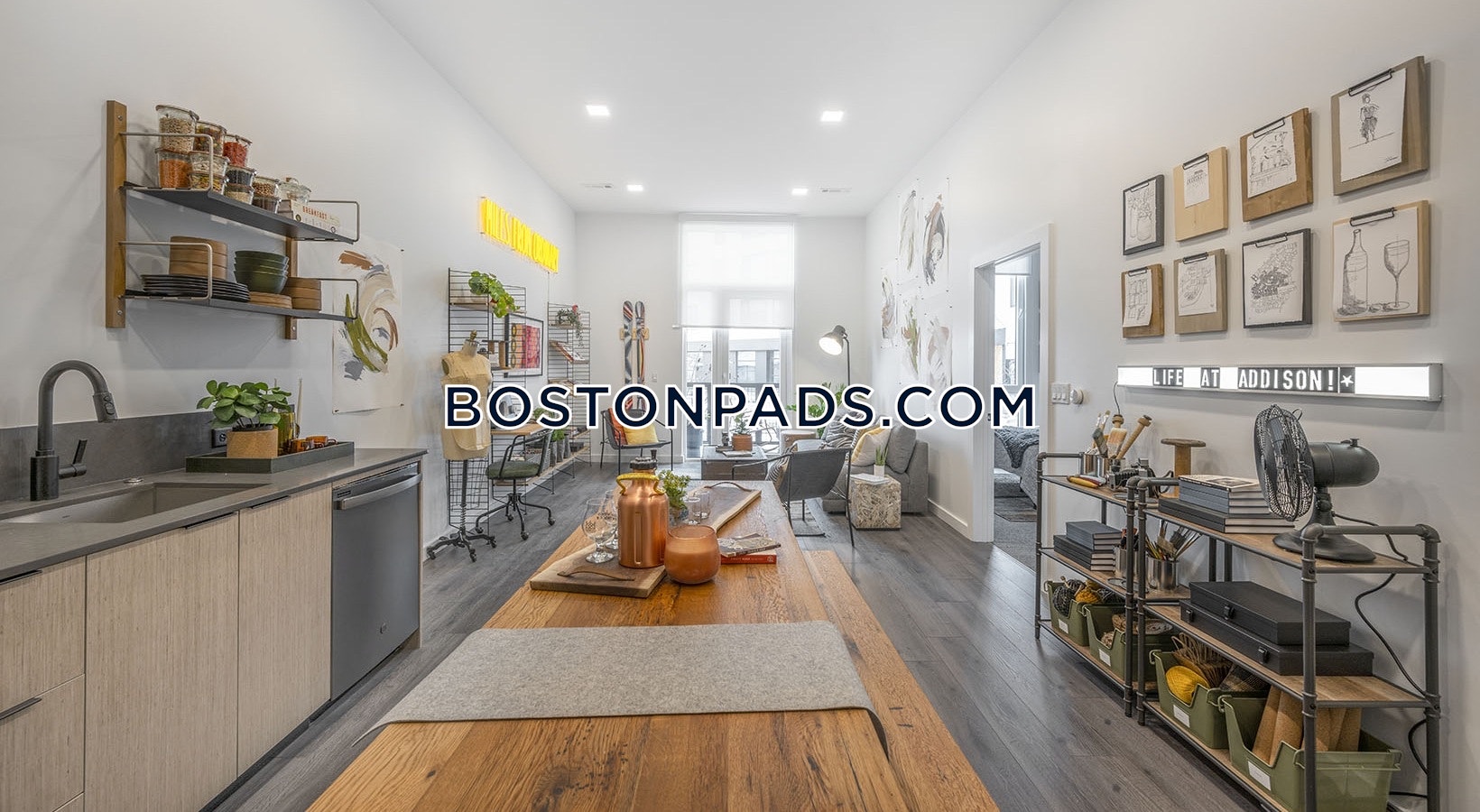 Boston - 2 Beds, 1 Baths