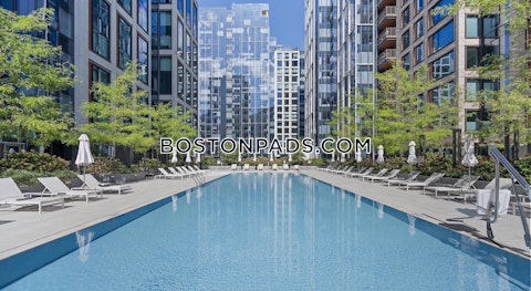 Seaport Boulevard Boston photo 45