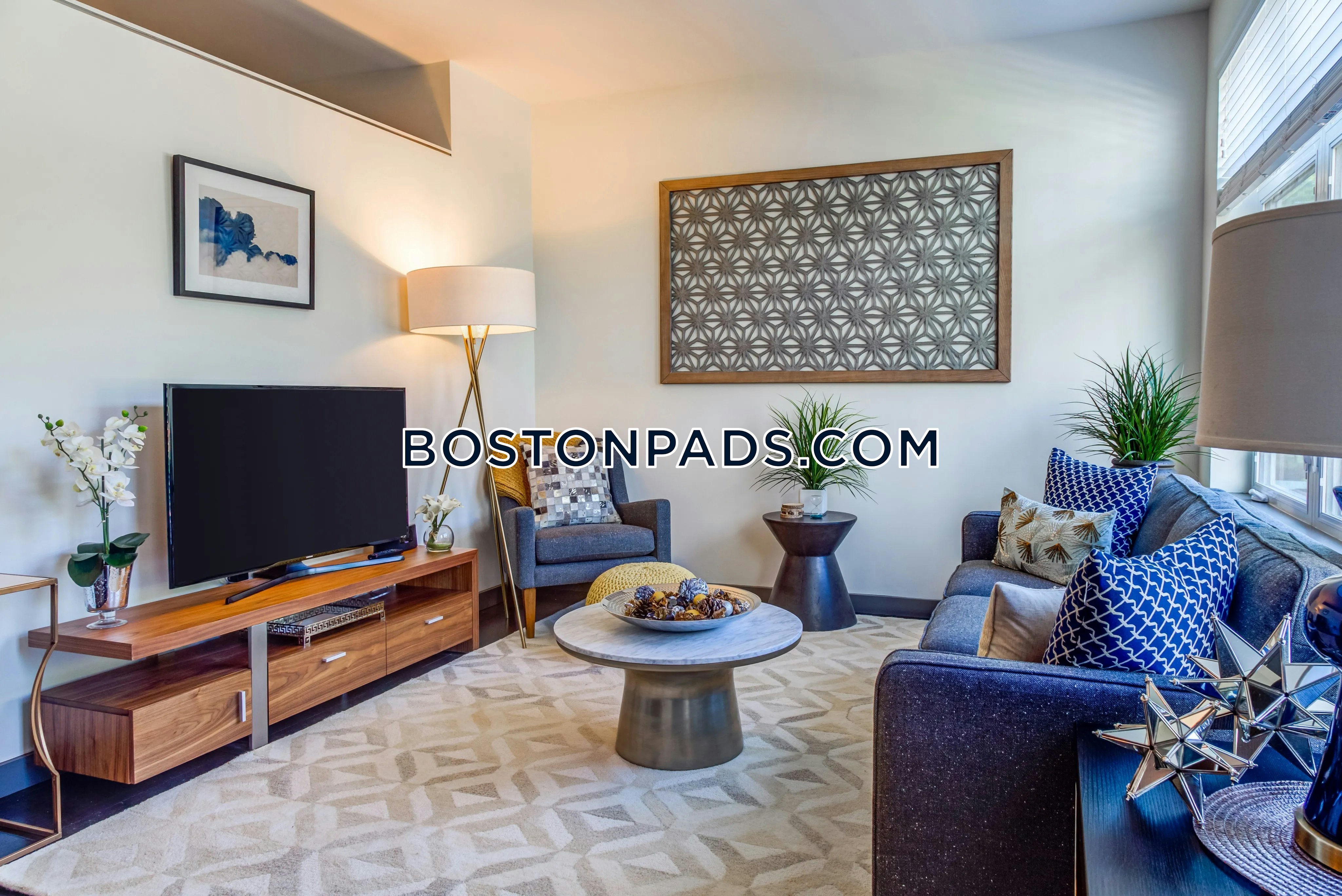 Alister Deco - 2 Beds, 1 Bath - $3,083 - ID#478879