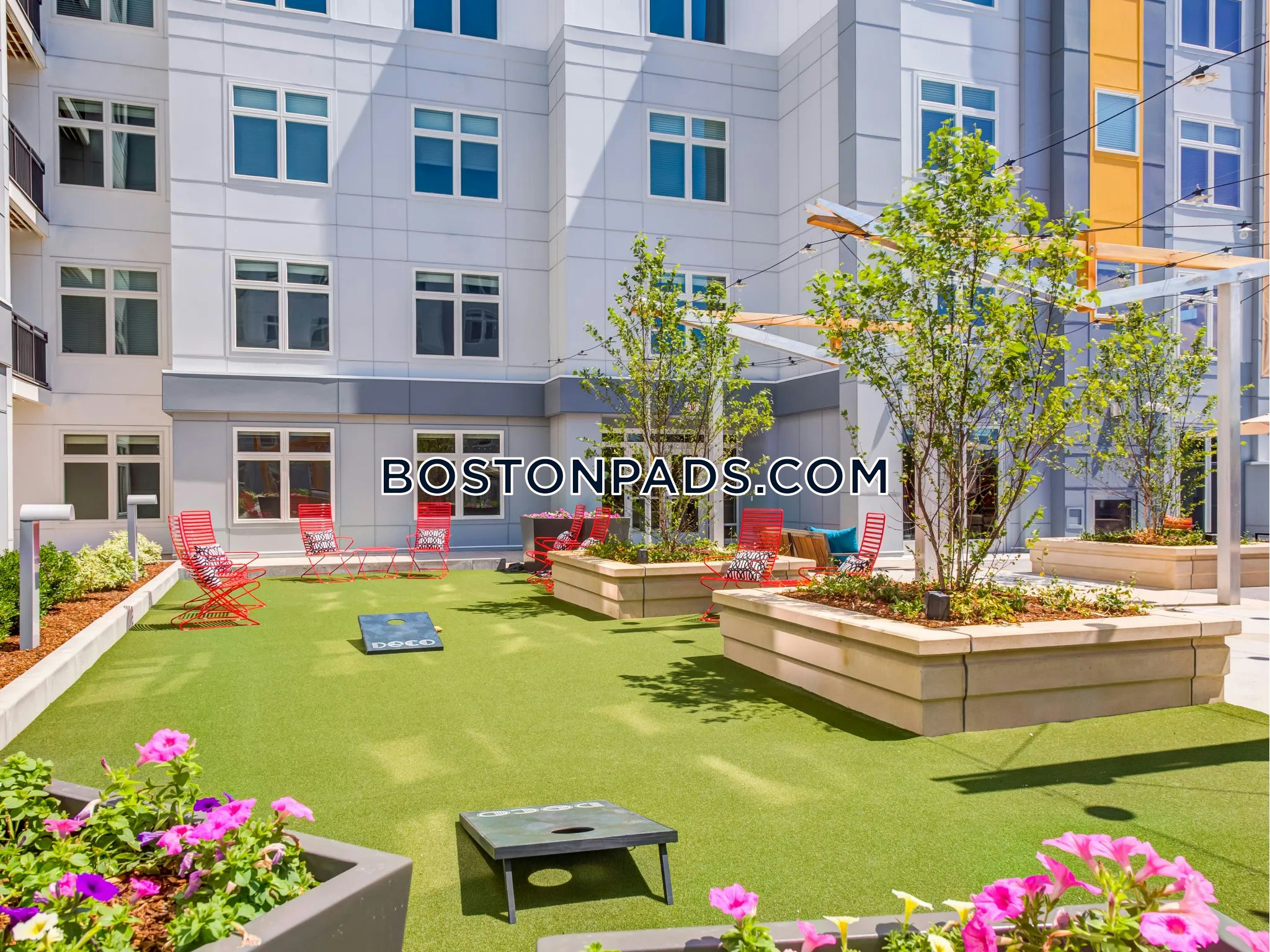 Quincy - 0 Beds, 1 Baths