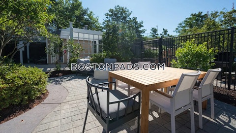 Falls Boulevard Quincy photo 7