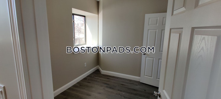 North Common St., Lynn